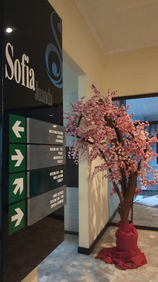 Hotel Sofia Juanda Surabaya Sidoarjo Exterior foto