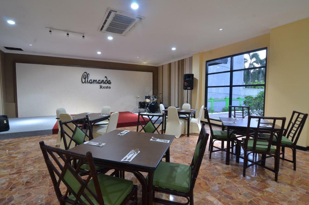 Hotel Sofia Juanda Surabaya Sidoarjo Exterior foto